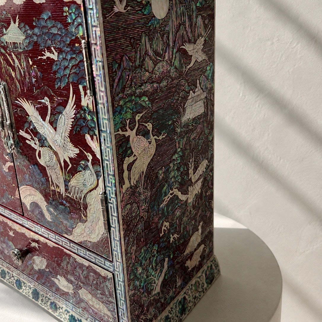 Mother-of-Pearl Double-Door Jewelry Chest: Landscape and Longevity Motifs