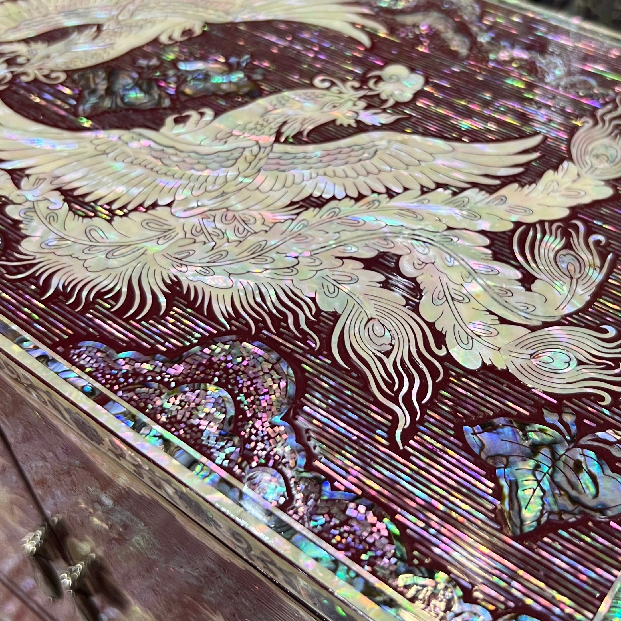 Mother-of-Pearl Double-Door Jewelry Chest: Landscape and Longevity Motifs