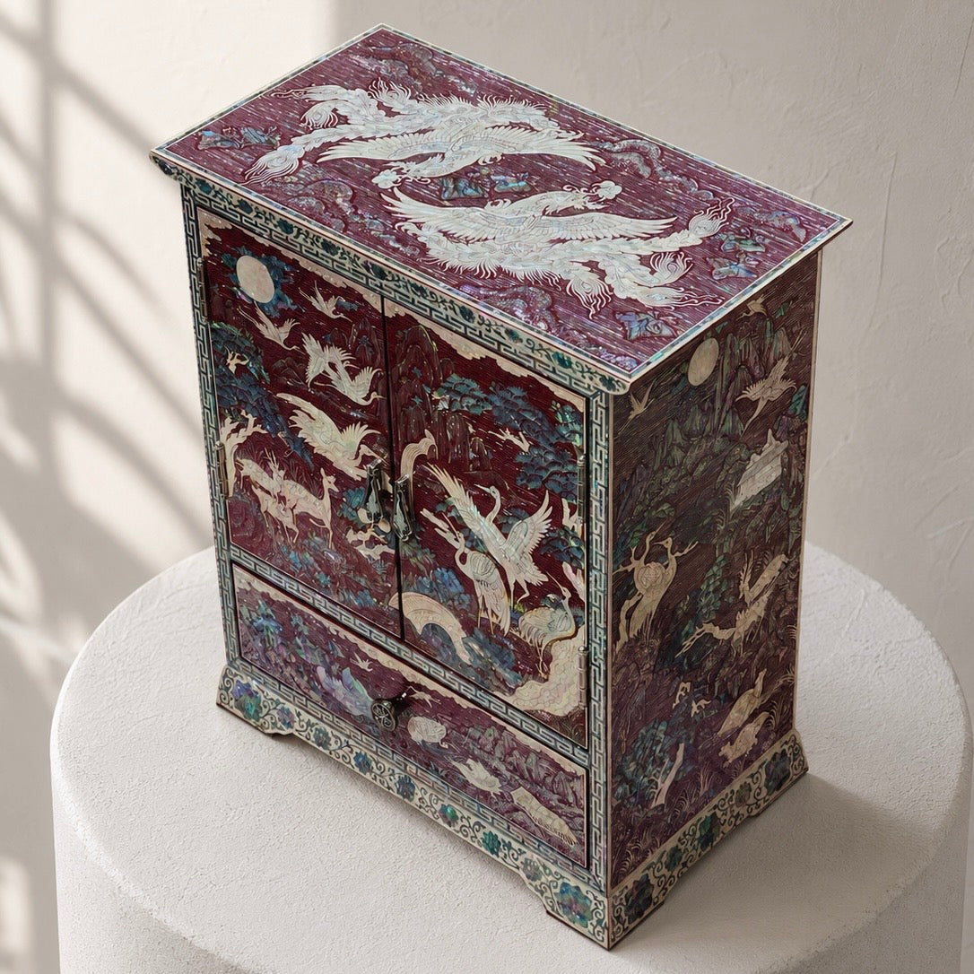 Mother-of-Pearl Double-Door Jewelry Chest: Landscape and Longevity Motifs