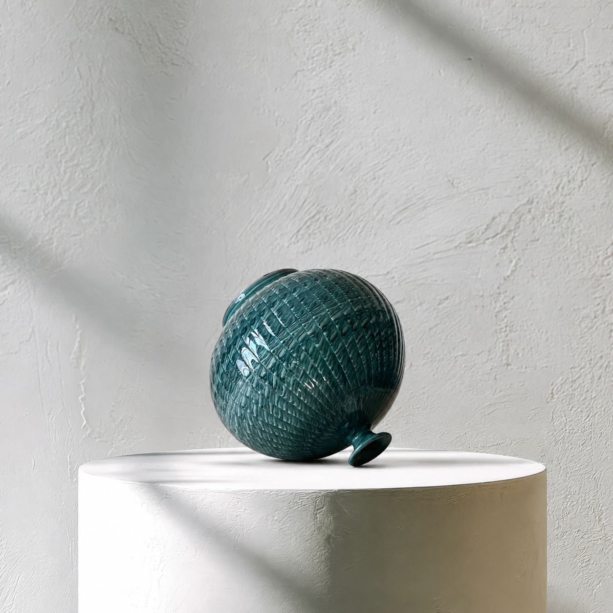 Celadon Vase: Yeollimun Mixed-Clay Technique