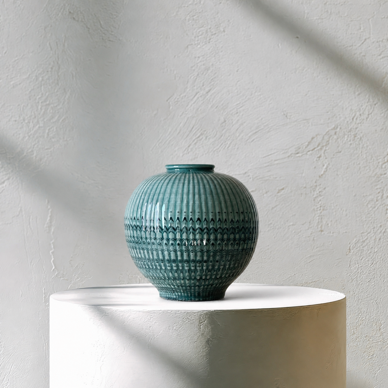 Celadon Jar (Danji): Yeollimun Mixed-Clay Technique