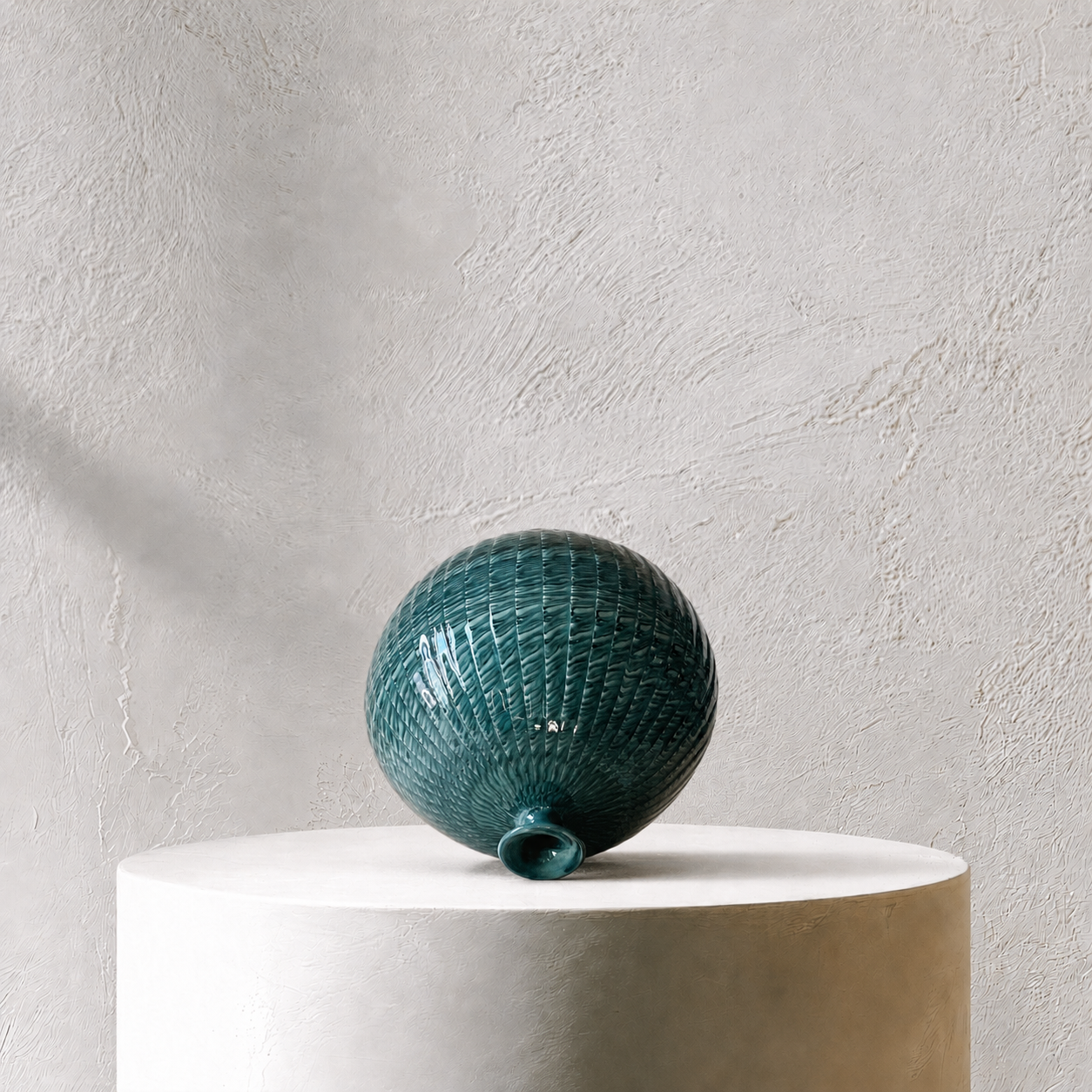 Celadon Vase: Yeollimun Mixed-Clay Technique