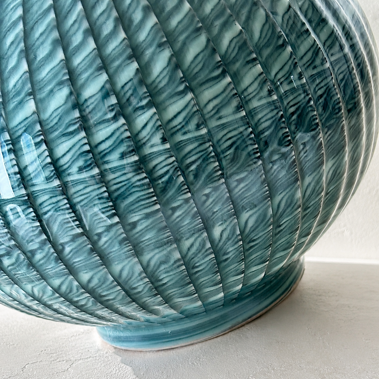 Celadon Vessel (Ho): Mixed-Clay Technique (Yeollimun)