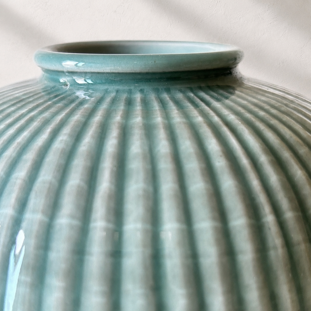 Celadon Jar (Danji): Yeollimun Mixed-Clay Technique, 2017