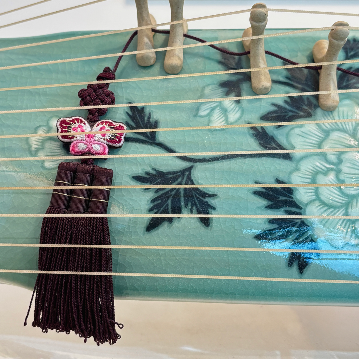 Celadon Sanjo Gayageum: Inlaid Peony and Phoenix Motif