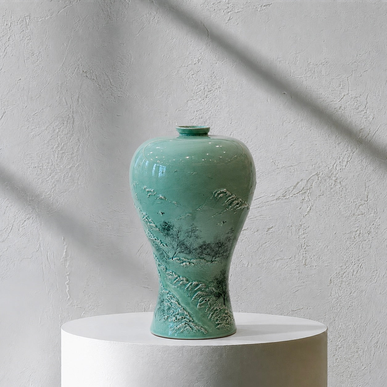 Gayageum en céladon avec motif incrusté de pivoines et de phénix